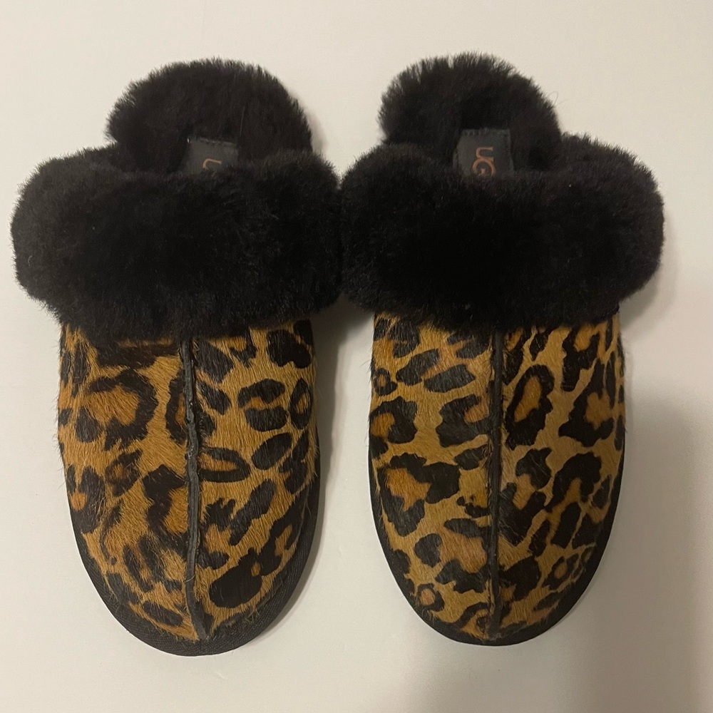 Ugg Scuffette Ii Printer Animal Size 7 - image 4